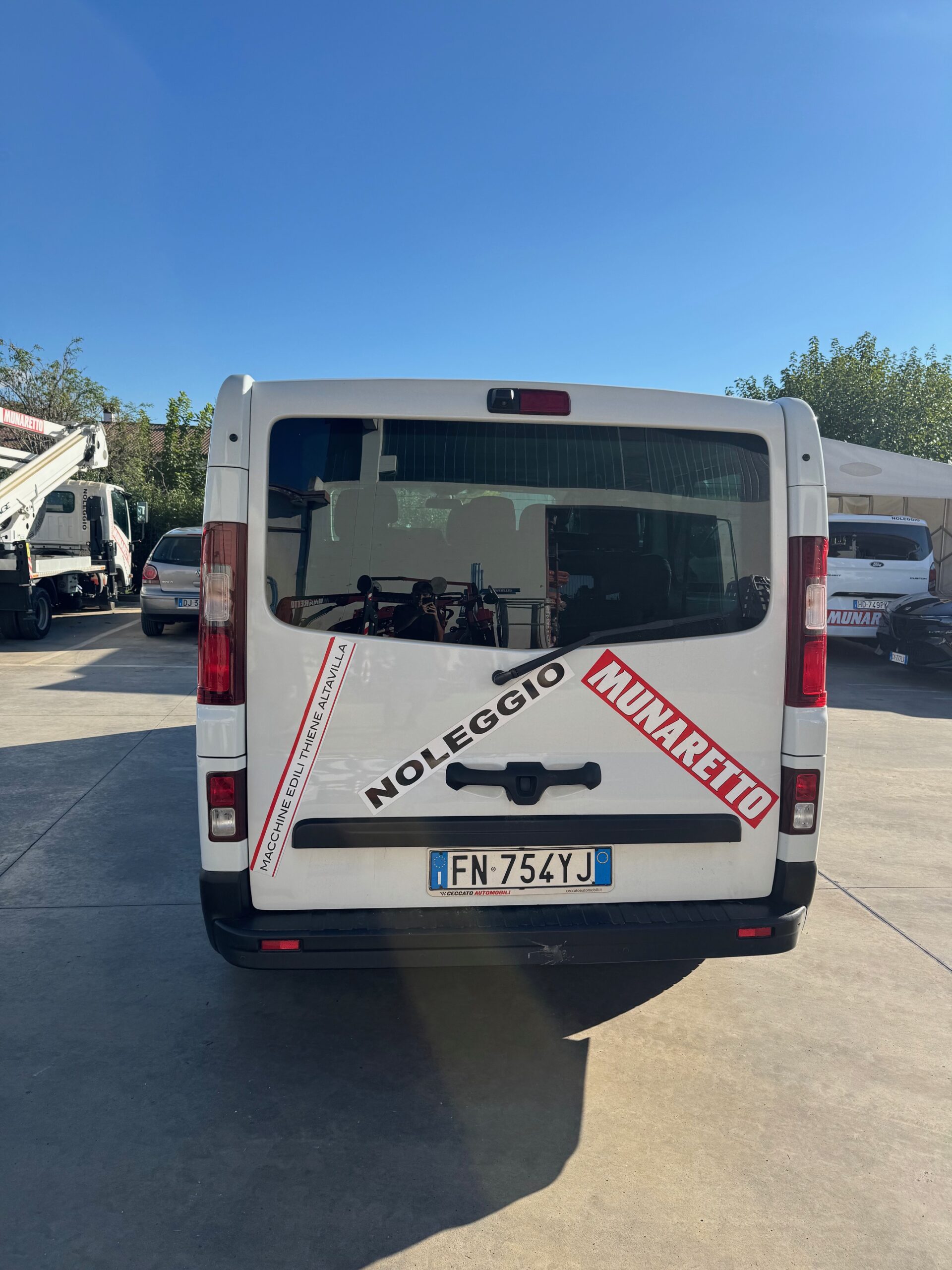 FIAT TALENTO FN754YJ (3)