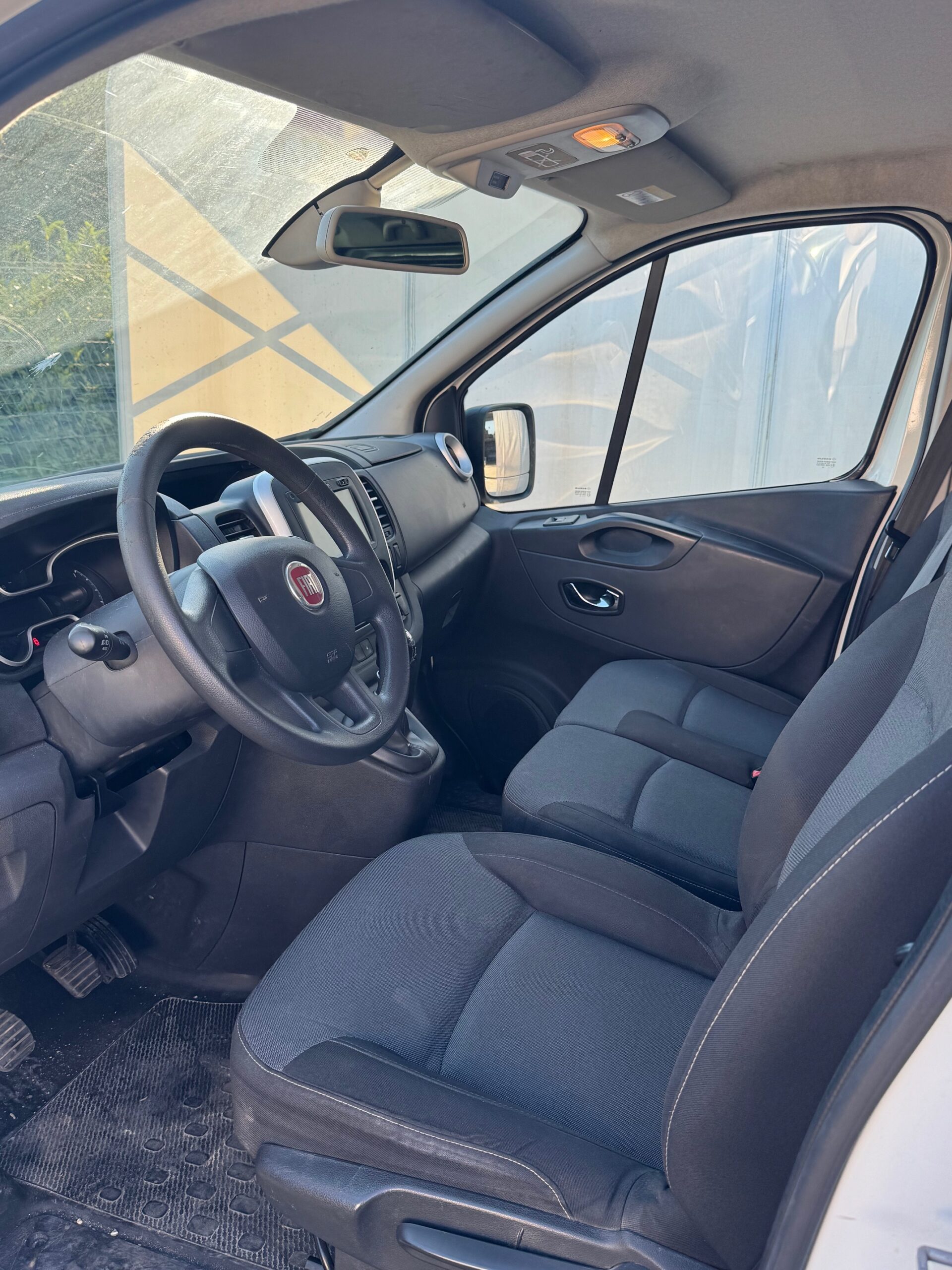 FIAT TALENTO FN754YJ (6)