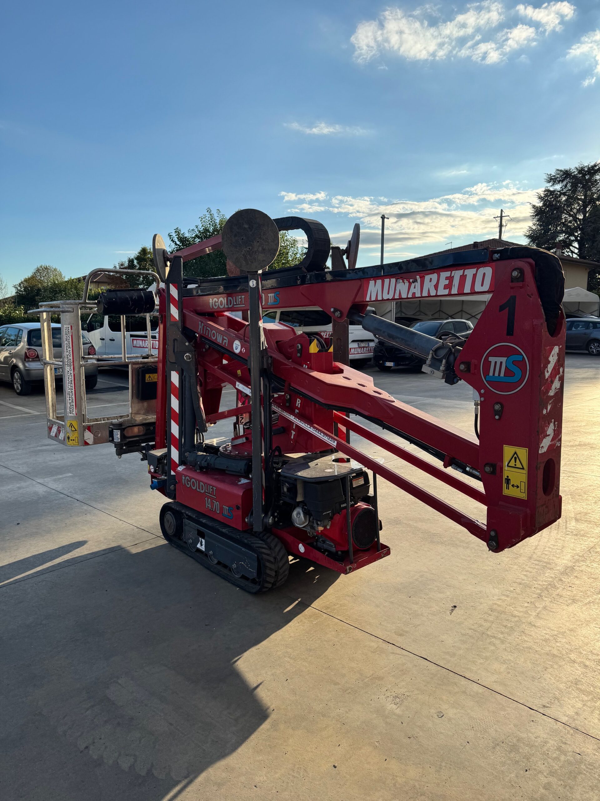 HINOWA 14.70 COD.1 (6)